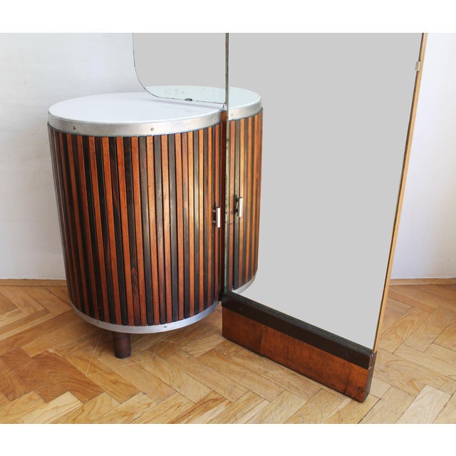 Bauhaus Dressing Table attributed to Jindrich Halabala for UP Brno, 1930s For Sale - Image 3 of 18