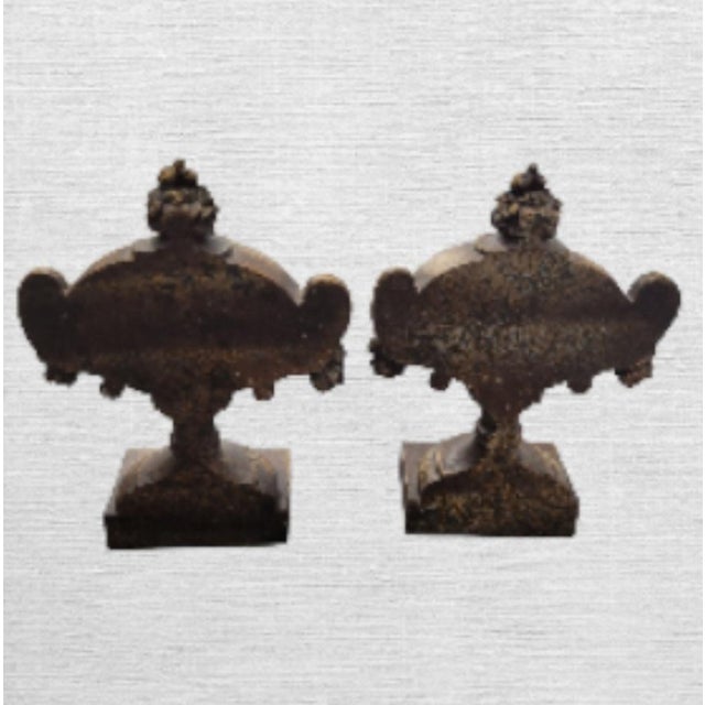 Hollywood Regency Vintage Neoclassical Antiqued Gold Classic Urn Shaped Bookends- A Pair For Sale - Image 3 of 9