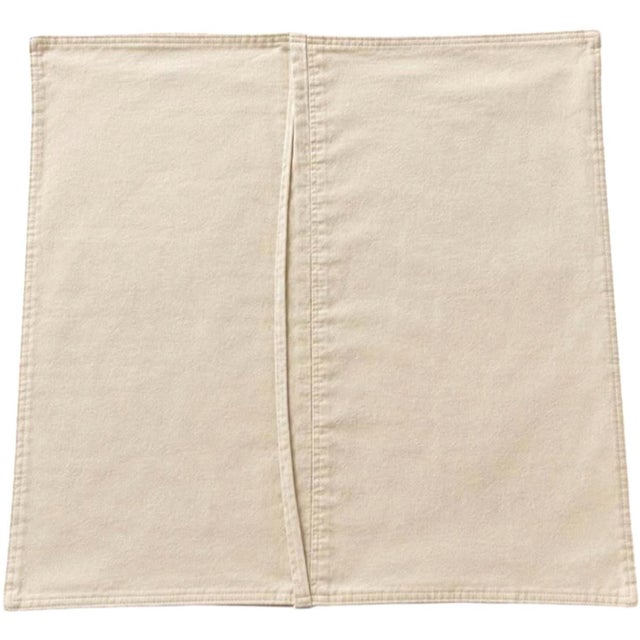 100% Cotton Measures 24”x22” Features an intricate and unique waffle weave pattern for added texture and visual appeal....