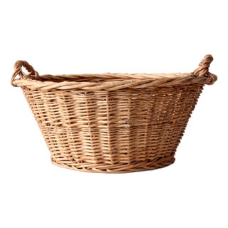 Vintage Oval Wicker Basket With Handles For Sale