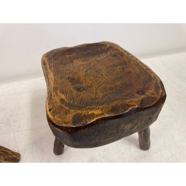 Rustic Brutalist Tripod Stools in Elm, 1960s, Set of 2 For Sale - Image 10 of 17