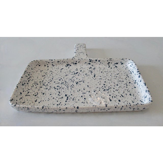 Ceramic Vintage MCM "Dr. Douglas" Ironstone Splatter-Motif Handled Baking Pan For Sale - Image 7 of 12