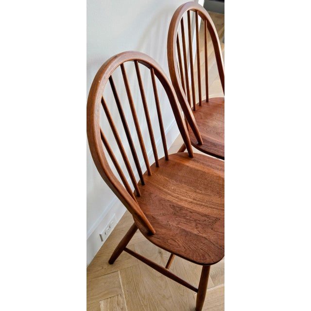 Pair of Danish Modern Windsor Armchairs – Mid-Century Maple Accent Chairs For Sale In Dallas - Image 6 of 9