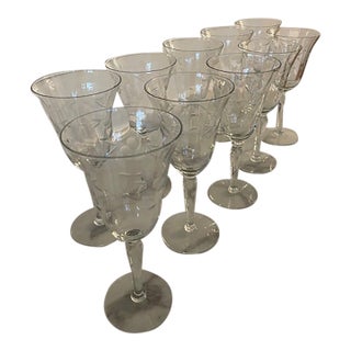 1950s Set of 10 Vintage Etched and Fluted Floral Wine Glasses For Sale