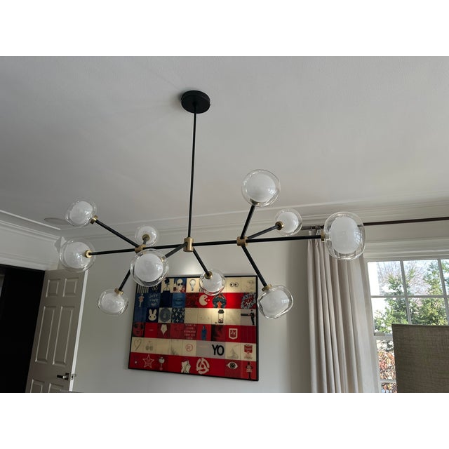 2000 - 2009 Modern Nobila Linear Chandelier – Sculptural Modern Elegance For Sale - Image 5 of 13