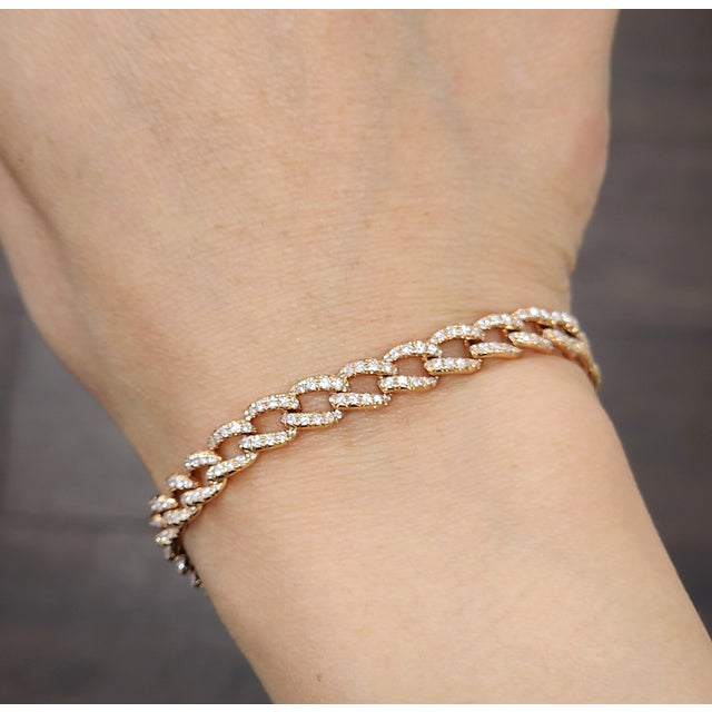 Modern 2.96 Ct Cuban Link Diamond Bracelet For Sale - Image 3 of 9