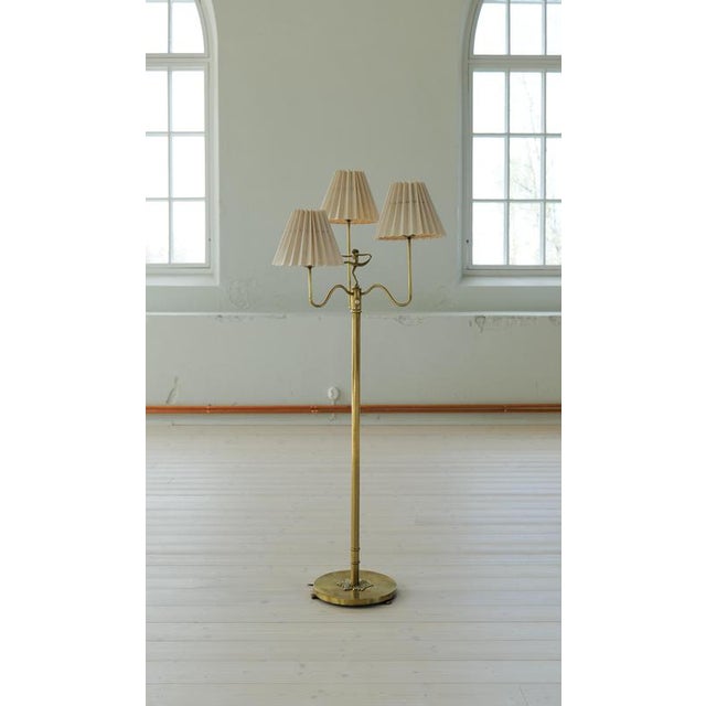 Swedish Grace Floor Lamp in Brass, Sweden, 1940s For Sale - Image 6 of 14
