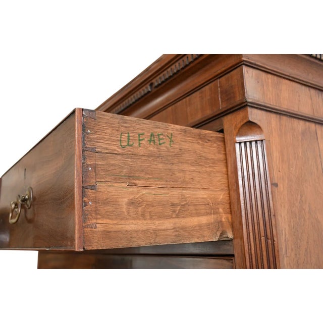 Antique Georgian English Mahogany Chest on Chest, Bracket Feet Pull Out Slide For Sale - Image 4 of 10