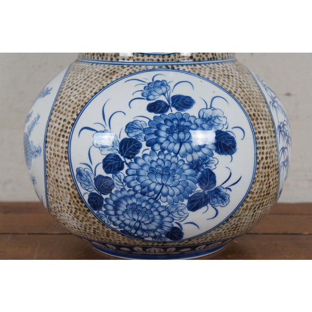 Late 20th Century Late 20th Century Maitland-Smith Chinoiserie Blue & Brown Floral Porcelain Mantel Vase Urn For Sale - Image 5 of 12