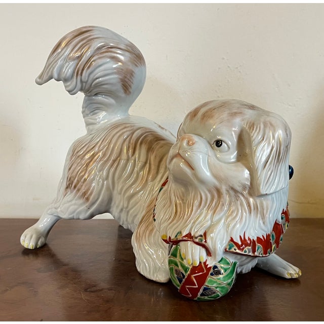 Antique 19th Century Japanese Edo Period Porcelain Okimono in the Form of a Pekingese Dog For Sale - Image 4 of 11
