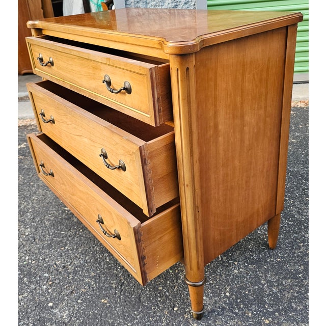 Italian Huntley Furniture Mid Century Italian Provincial Walnut Chest of Drawers For Sale - Image 3 of 10