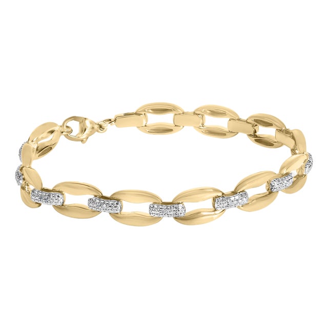 Gold Vermeil 1/10 Cttw Diamond Bold Link Bracelet For Sale