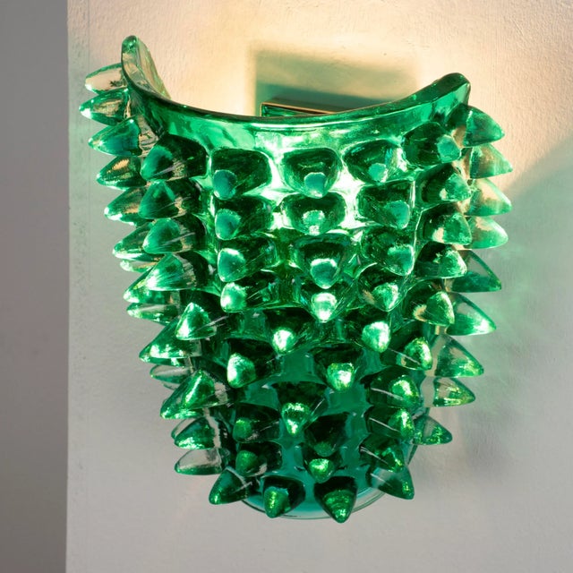 Large Green Murano Glass Wall Lamp with Spikes and Gold Finish Frame, 1990s For Sale - Image 4 of 11