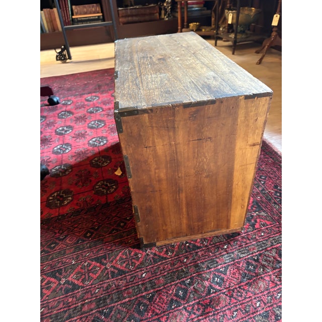 Wood Antique Japanese Paulownia Wood Chest — Taisho Era, C. 1920 [Rm] For Sale - Image 7 of 7