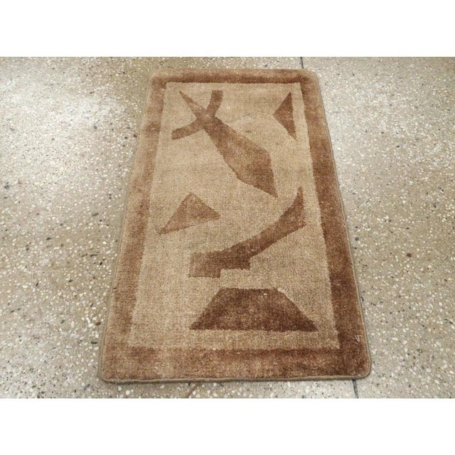 Galerie Shabab Collection Mid-20th Century Handmade English Art Deco Style Throw Rug in Brown For Sale - Image 4 of 10