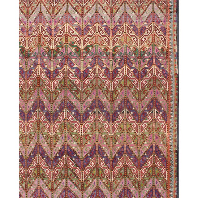 Mid 20th Century Colorful Vintage Turkish Embroidered Flat-Weave With All-Over Tribal Design For Sale - Image 4 of 13