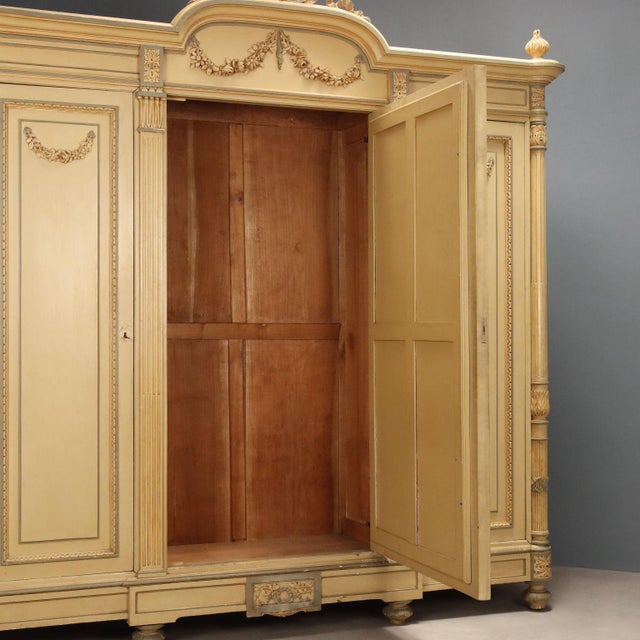 Neoclassical Style Wardrobe in Lacquered Cherry and Walnut For Sale - Image 3 of 13