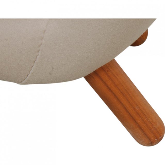 Vintage Pelikan Chair in Beige Fabric by Finn Juhl For Sale - Image 10 of 13