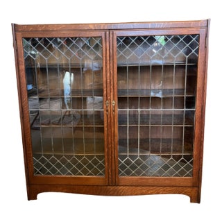 1910 Arts & Crafts Mission Style Double-Door Leaded Glass Bookcase For Sale