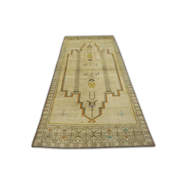 1960s Tan Multicolor Vintage Turkish Rug 3'8" X 8'2" For Sale In Houston - Image 6 of 6