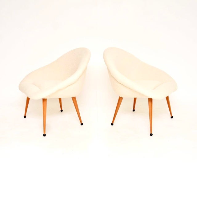 Mid-Century Modern Vintage French Pod Armchairs, 1960s, Set of 2 For Sale - Image 3 of 11
