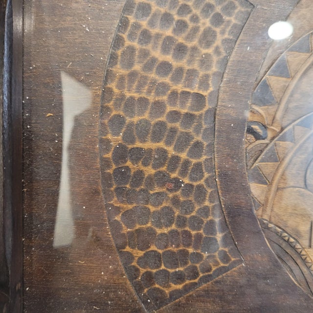 Brown Tray in Carved Wood, 1920s For Sale - Image 8 of 18