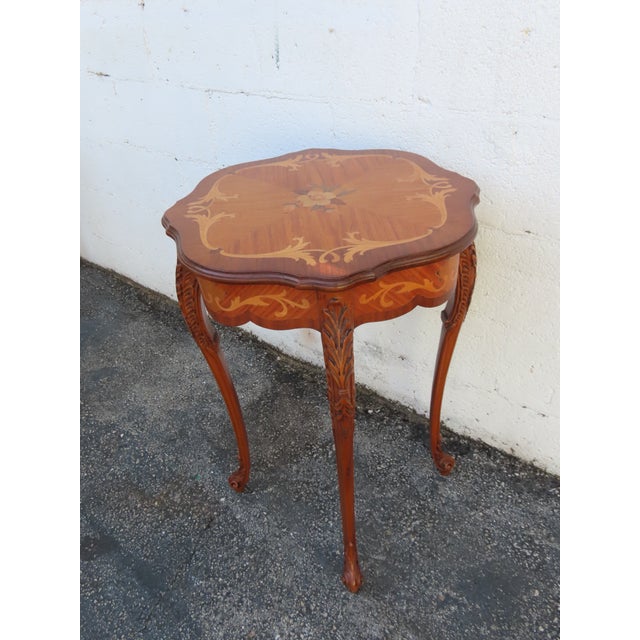 Brown Early 1900s French Carved Inlay Round Side End Tables a Pair 6375a For Sale - Image 8 of 14