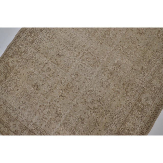 Beige Handknotted Anatolian Vintage Carpet For Sale In Phoenix - Image 6 of 10