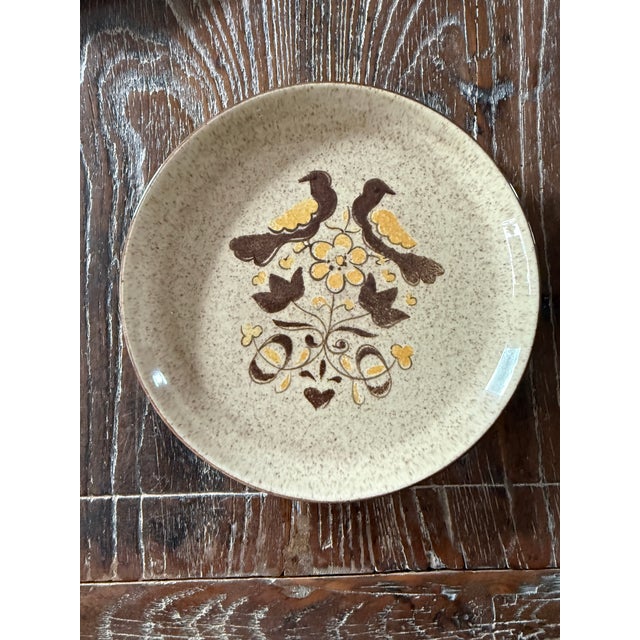 Brown Vintage Red Wing Turtle Dove 7.5 Inch Plates Brown Mustard Yellow Folk Art Stoneware - Set of 10 For Sale - Image 8 of 10