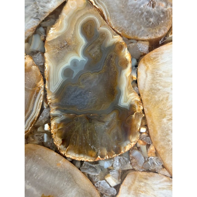 Contemporary Brazilian Natural Agate Inlay Round Accent Table For Sale - Image 3 of 9