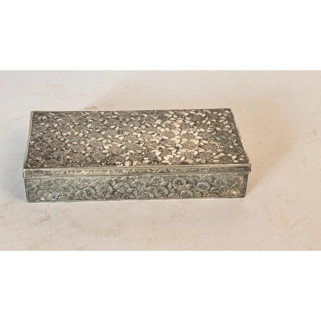 French Silver-Tone Metal Jewelry Box, 1970s For Sale - Image 4 of 13