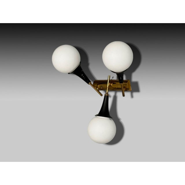 Stilnovo, Italian Mid-Century Modern, Three Light Sconces, Wall Lights, Brass, Painted Brass, Italy, 1950s Pair of modern...