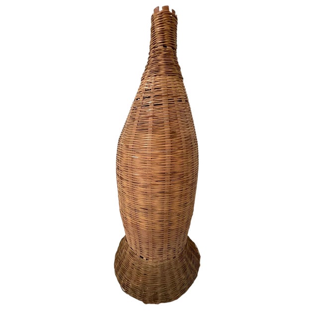 Vintage handmade Malaysian fishing basket. This would make a great accent piece in a BoHo or rustic decor. Use as is or...