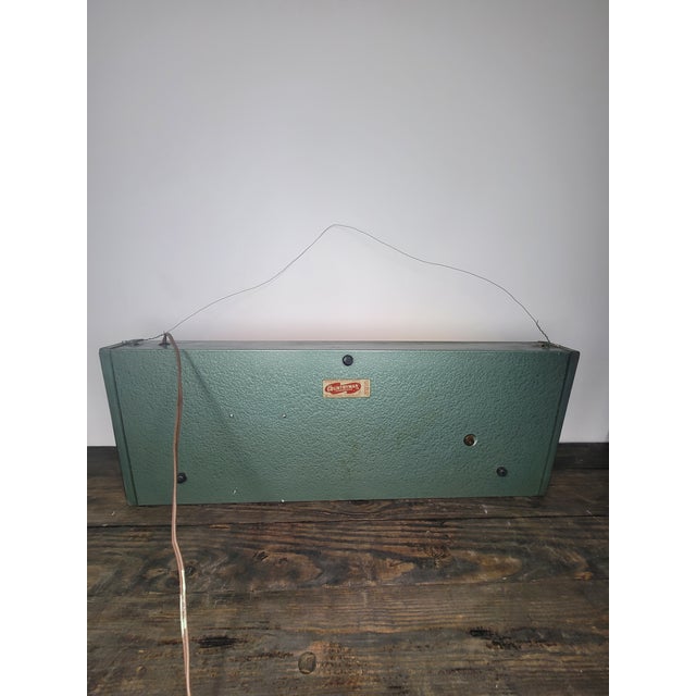 White Mid 20th Century Deep South Milk Light-Up Advertising Clock by the Countryman Co. For Sale - Image 8 of 12