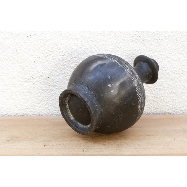 Zoomorphic Peruvian Chimu Blackware Vessel For Sale - Image 9 of 10