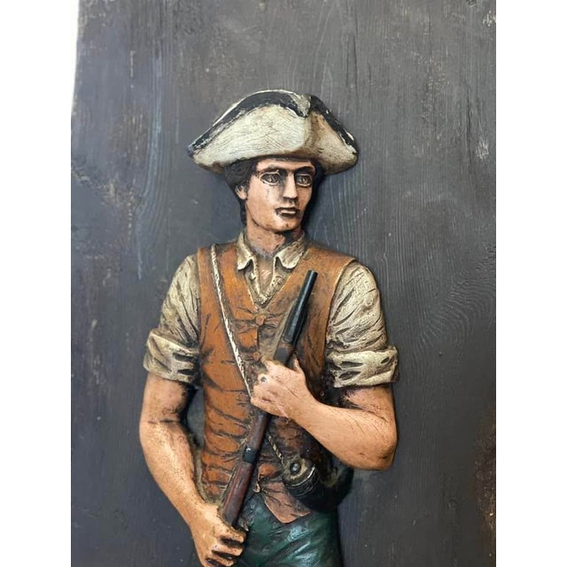 Brown Pair of Large HTF Midcentury 1960s American Revolutionary War Minutemen Soldiers 3d Wall Decor Rough Luxe Appeal For Sale - Image 8 of 10