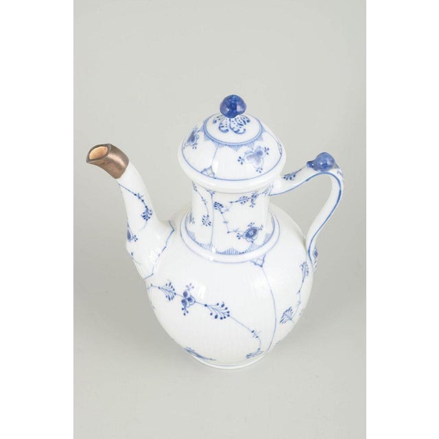 Royal Copenhagen Blue Fluted Plain coffee pot with silver mount, circa 1920s. Classic coffee pot in the Blue Fluted Plain...