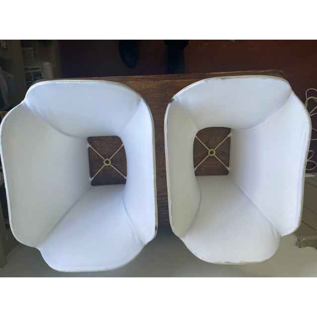 Pair of Hollywood Regency Asian Figural Table Lamps — Chinoiserie Bronze-Tone Sculptural Lamps For Sale - Image 10 of 10