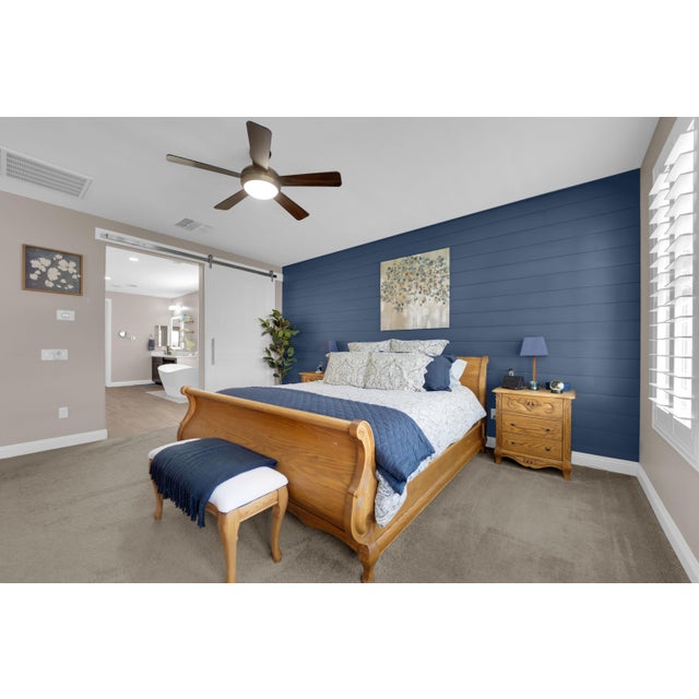 Vintage Oakwood Interiors "Versailles" Solid Oak 9-Piece Bedroom Suite - California King For Sale In Las Vegas - Image 6 of 8