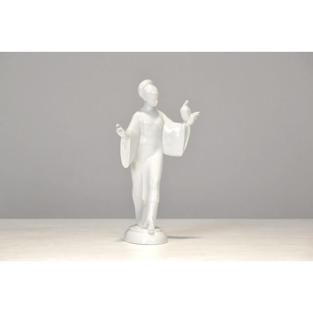 White Porcelain Figure by Adolph Amberg for KPM, Berlin, Germany, 1910s For Sale - Image 8 of 10