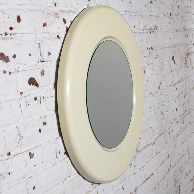 Late 20th Century Modern Wall Mirror W/Round Off White Plastic Frame For Sale - Image 11 of 18