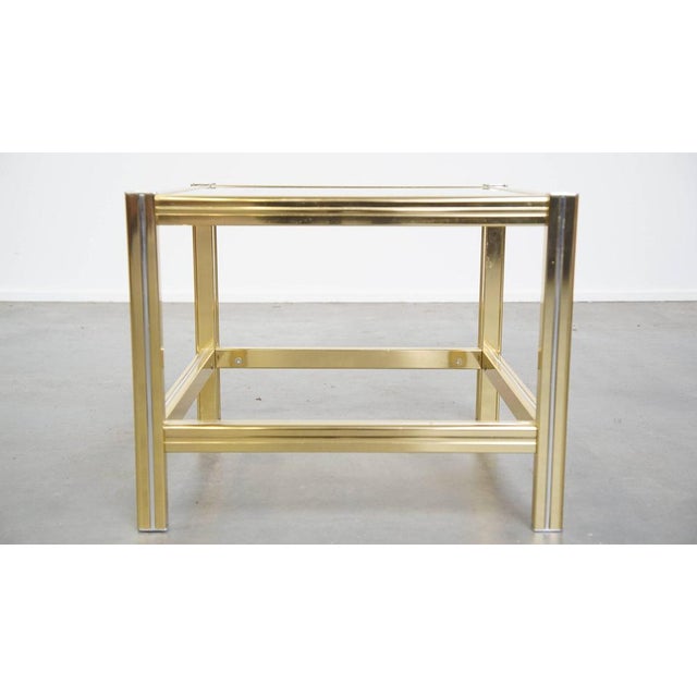 Vintage Hollywood Regency Side Table with Glass Top and Gold-Silver Mirror Edge For Sale - Image 5 of 12