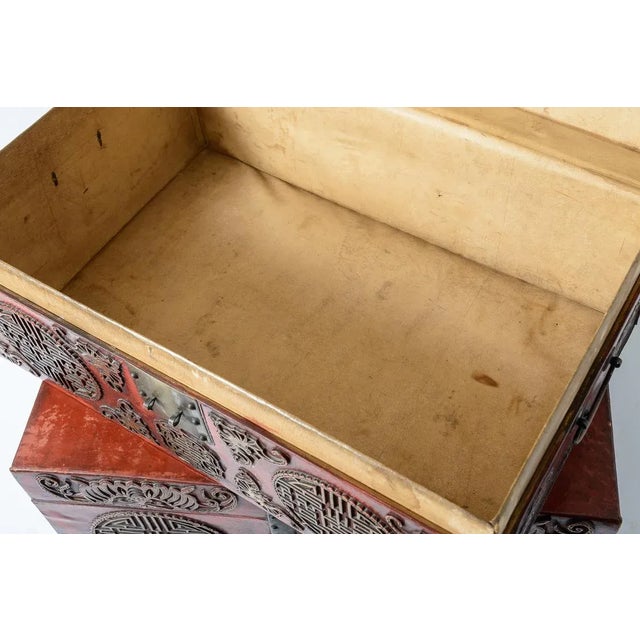 Chinoiserie Antique Chinese Embossed Pigskin Trunks, Set of 2 For Sale - Image 10 of 12