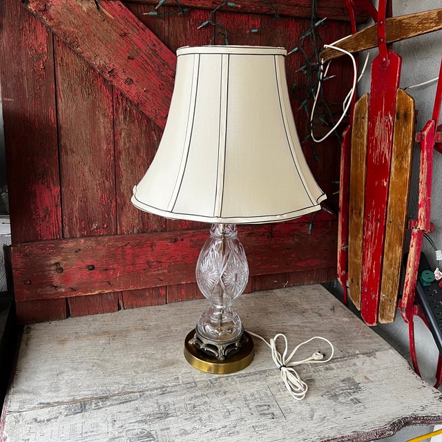 Vintage Glass & Brass Table Lamp With Etched Floral Design & Fabric Shade For Sale - Image 10 of 16