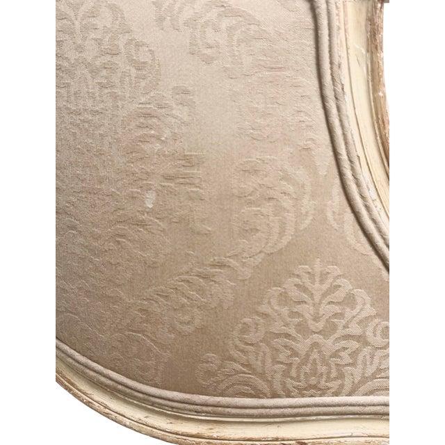 Vintage Louis XV Revival Carved Giltwood Upholstered Settee For Sale - Image 15 of 18