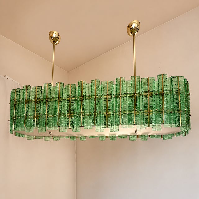 Mid-Century Modern Green Contemporary Modern Italian "Tropical" Murano Glass Gold Chandelier by Simoeng For Sale - Image 3 of 8
