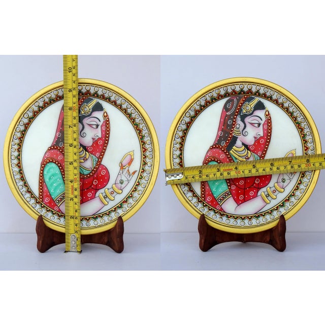 Stone Marble Handicraft Plate Rajasthani Women Bani Thani Tribal Ethnic Hand Painted For Sale - Image 7 of 7