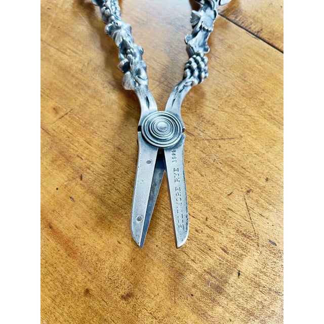 Gorham 1922 Silver Plated Biltmore Hotel Grape Shears For Sale - Image 4 of 8