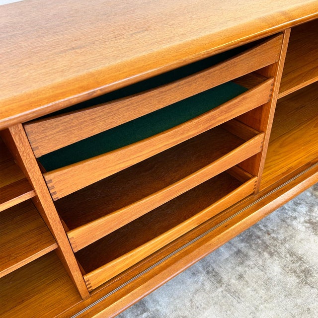 Wood Model 156 Sideboard in Teak by Isabel Bernhard for Pedersen & Søn, 1960s For Sale - Image 7 of 14