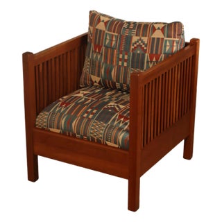 Stickley Mission Collection Cherry Spindle Cube Chair For Sale